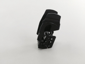 雨刮配件注塑模具廠，五金配件注塑廠，雨刮器生產(chǎn)廠家